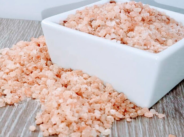 Mesquite Smoked Pink Himalayan Salt, Coarse Rock Salt