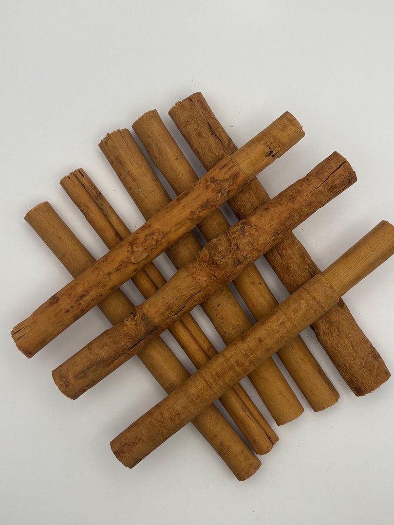 Organic Ceylon Cinnamon Sticks | True Cinnamon | Premium Sri Lankan Quills | Fresh Aromatic Spices | Herbal Tea & Baking |