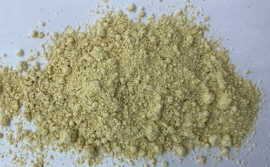 Fresh ground fenugreek powder